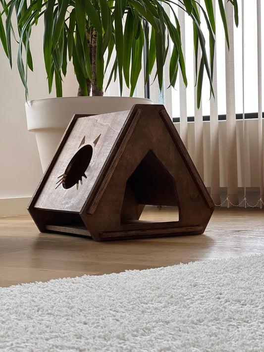 Modern Kedi Evi I